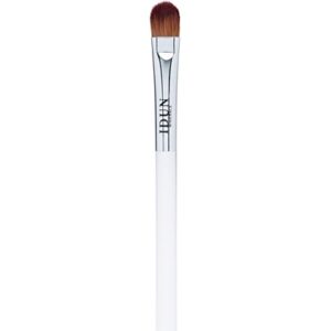 eyeshadow-brush-idun-minerals