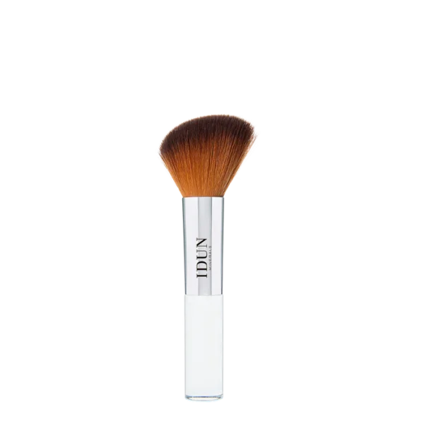 Idun-minerals-blush-brush