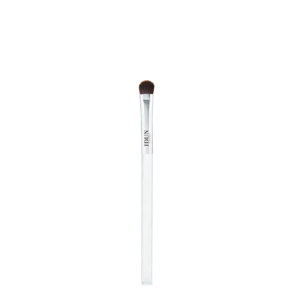 Idun-minerals-Precision-eyeshadow-brush