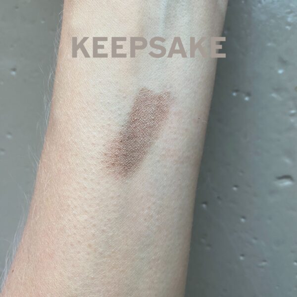 glo-cream-stay-shadow-stick-keepsake