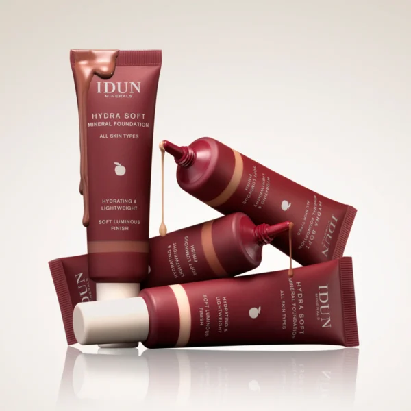 Idun-minerals-hydra-soft-mineral-foundation