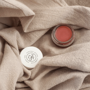 team-dr-joseph-soft-lips-glow-balm-10-ml